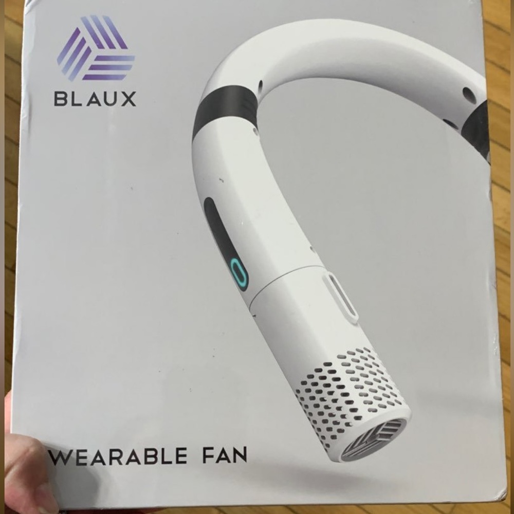 Blaux Wearable Fan New